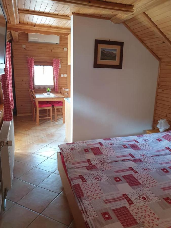 Apartments Sobe Jurcek Luče Eksteriør billede